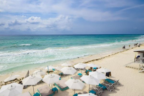 Casita Azul Oceanfront 1 bed condo PMS6